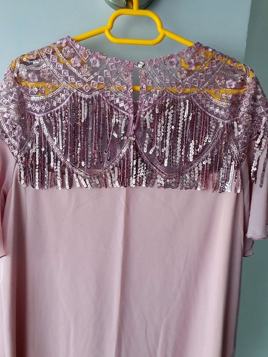 Rochie roz pudra cu paiete