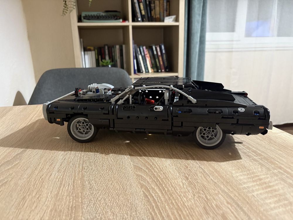 Lego Technic Dodge Charger Fast and Furious
