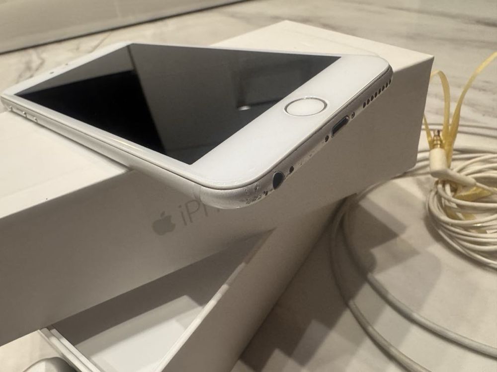 iphone 6 plus фабрично отключен