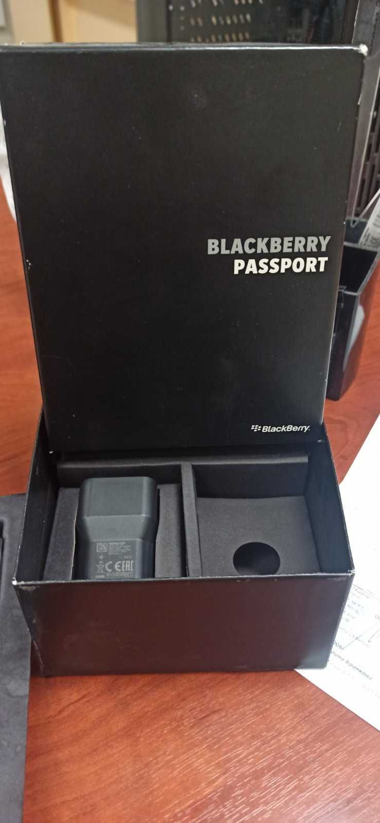Blackberry Passport неизползван
