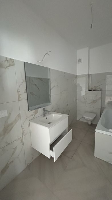 Apartament de închiriat pentru Spațiu locativ sau comercial