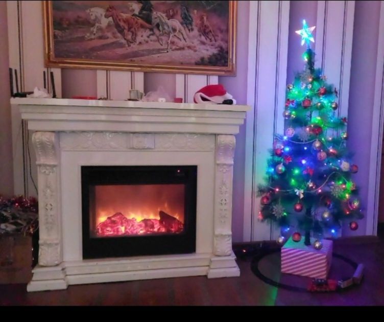 Продам электрокамин