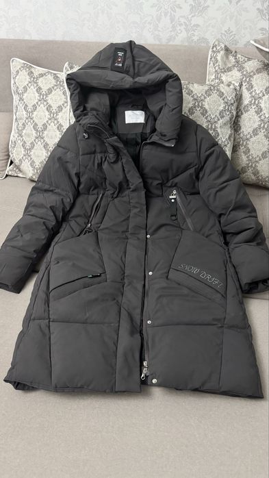 Женская куртка на зимний сезон