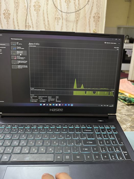 Hasee z7 RTX3050 i7 12650
