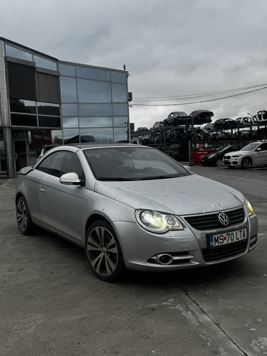 Volkswagen Eos Usor Avariat Spate!!