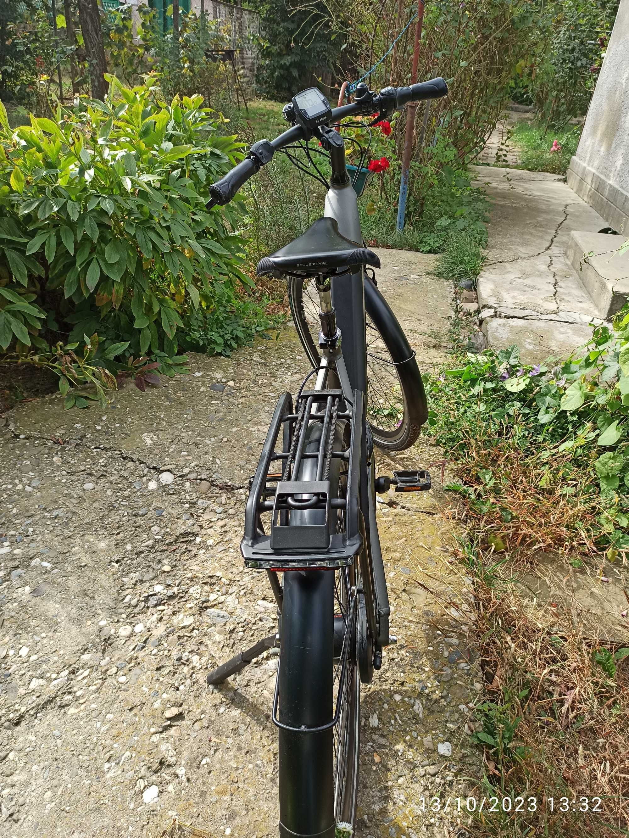 Vand,sau schimb bicicleta electrica cu bicicleta electrica pliabila