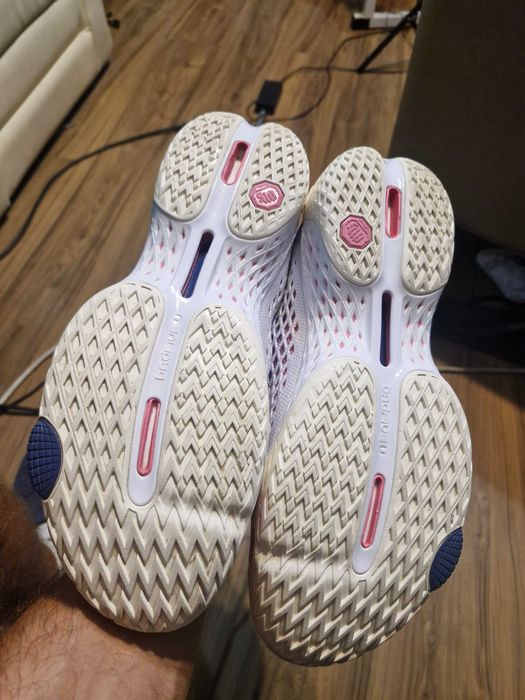 Li ning badfive v 46 номер маратонки за  баскетбол