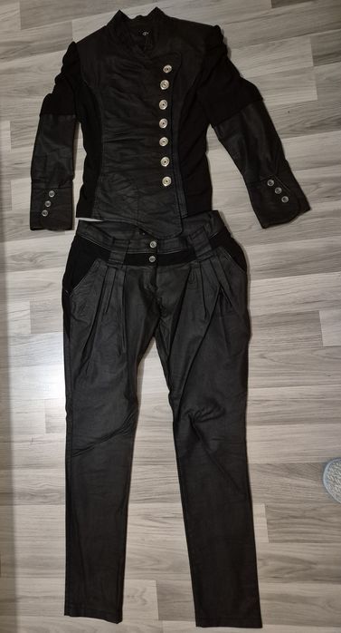 Кожен комплект на LUCY!