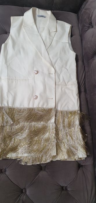 Trenci ,vesta Valentino redus!