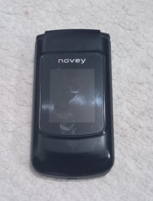 Samsung+Novey srochna sotiladi