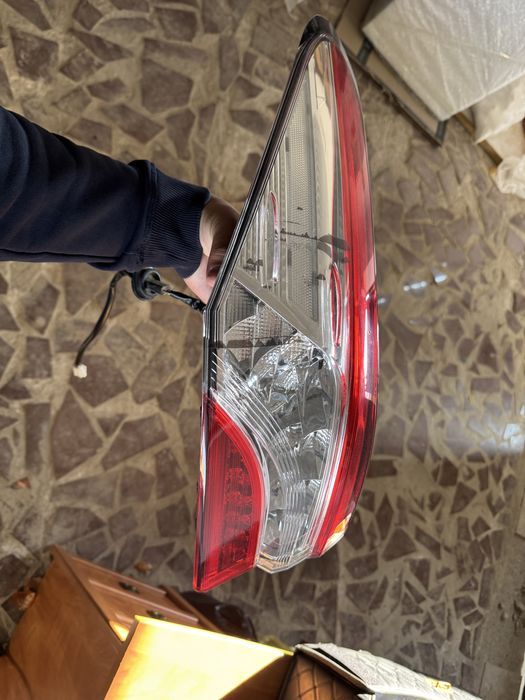 Оригиналный задний стоп камри 70-75 европеец Който!