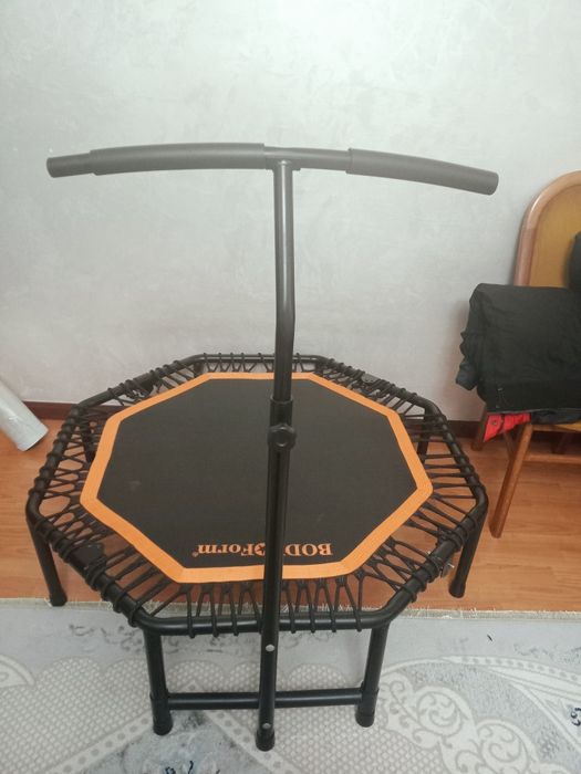 Фитнес батут для джампинга