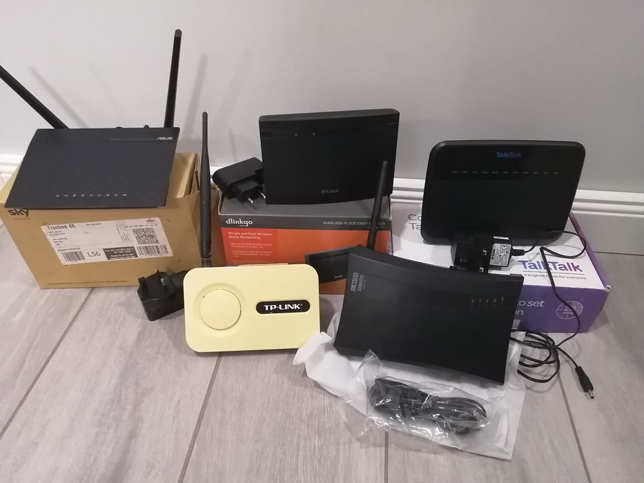 Router, Interfețe GPS Simado GFX11, router, talk talk, dlingo, sky