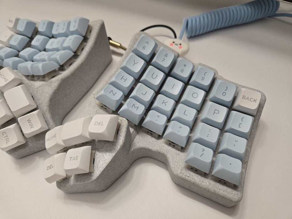 Tastura custom split