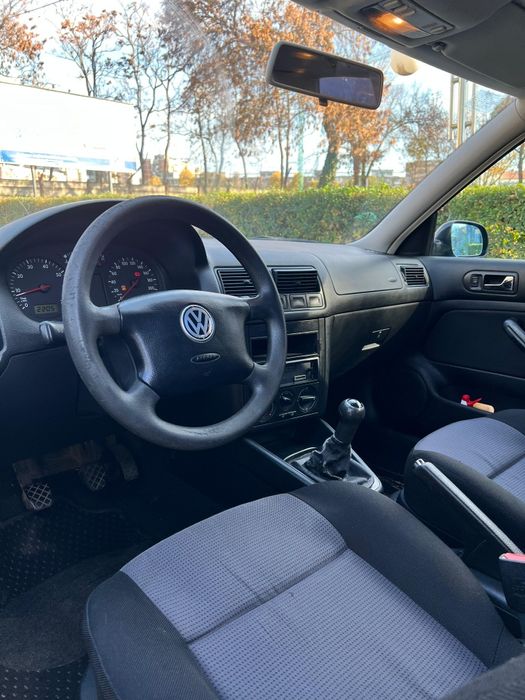 se vinde wv Golf 4