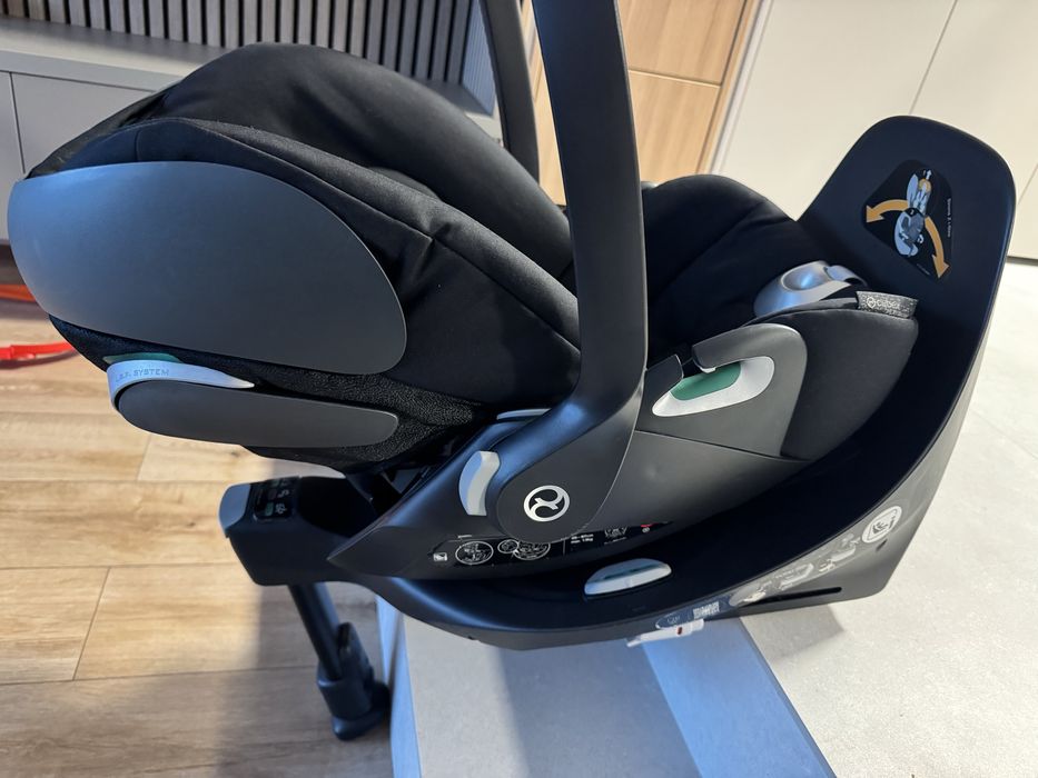 Scoica cybex T cloud plus baza isofix 360 plus adaptori balios