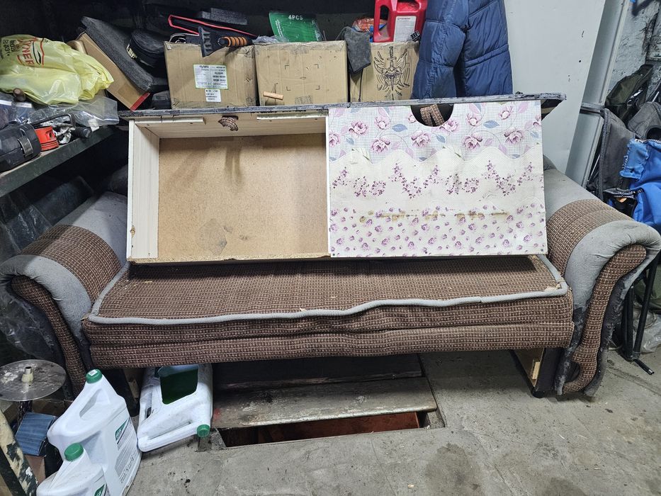 Продам Диван хороший