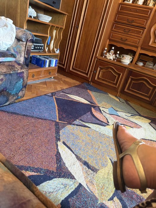 Inchiriez apartament