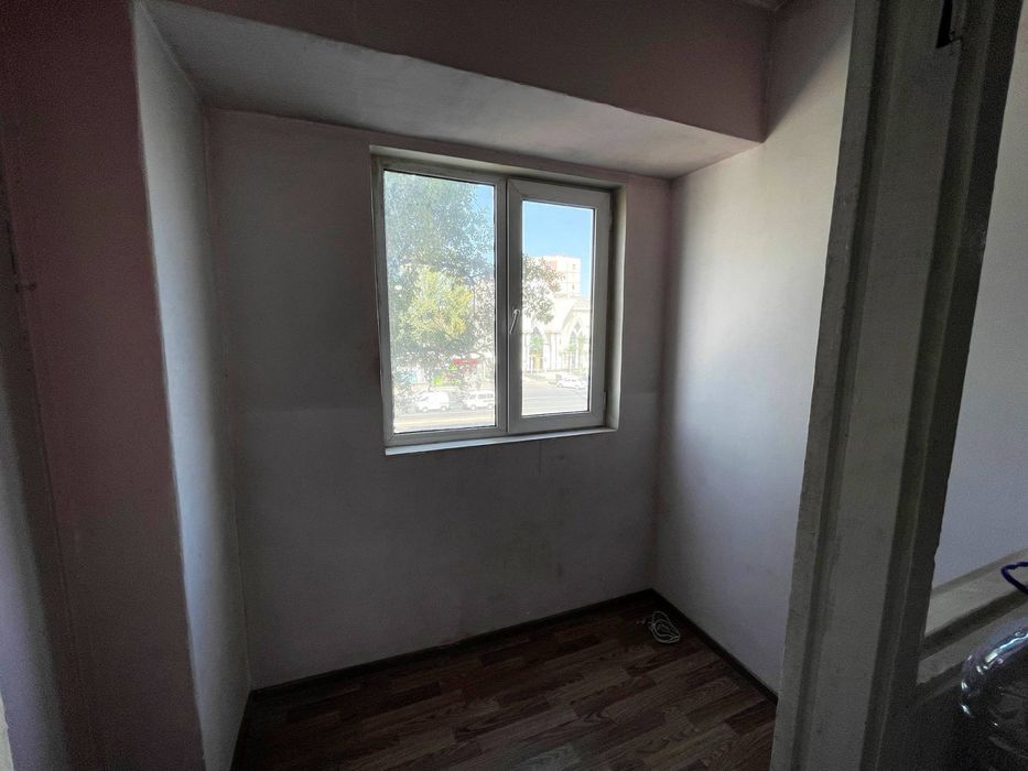 Учтепинский район. Чиланзар 23 квартал. 2/3/9 . Без ремонта