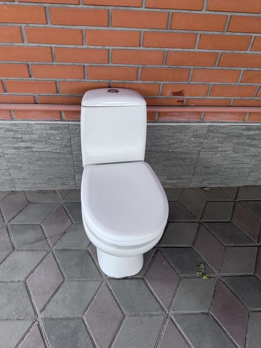 Унитаз для дома……