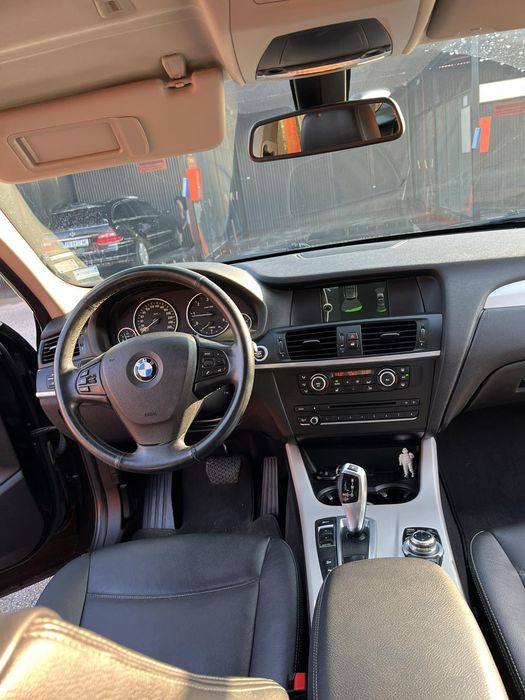 Продавам  БМВ Х3