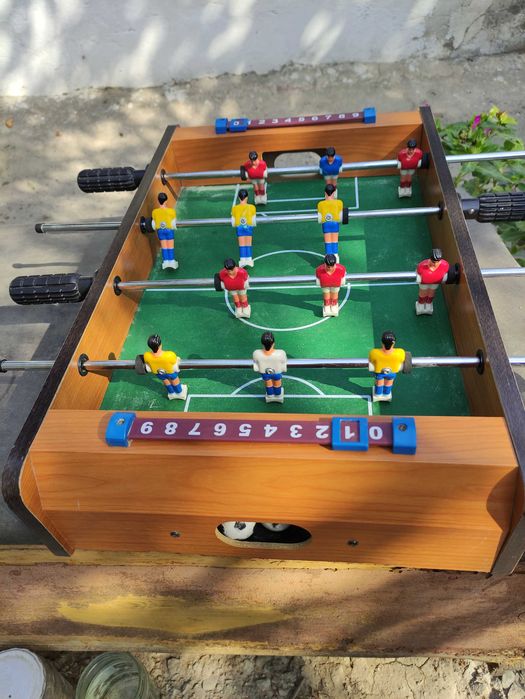 Настольный футбол, игрушка.
