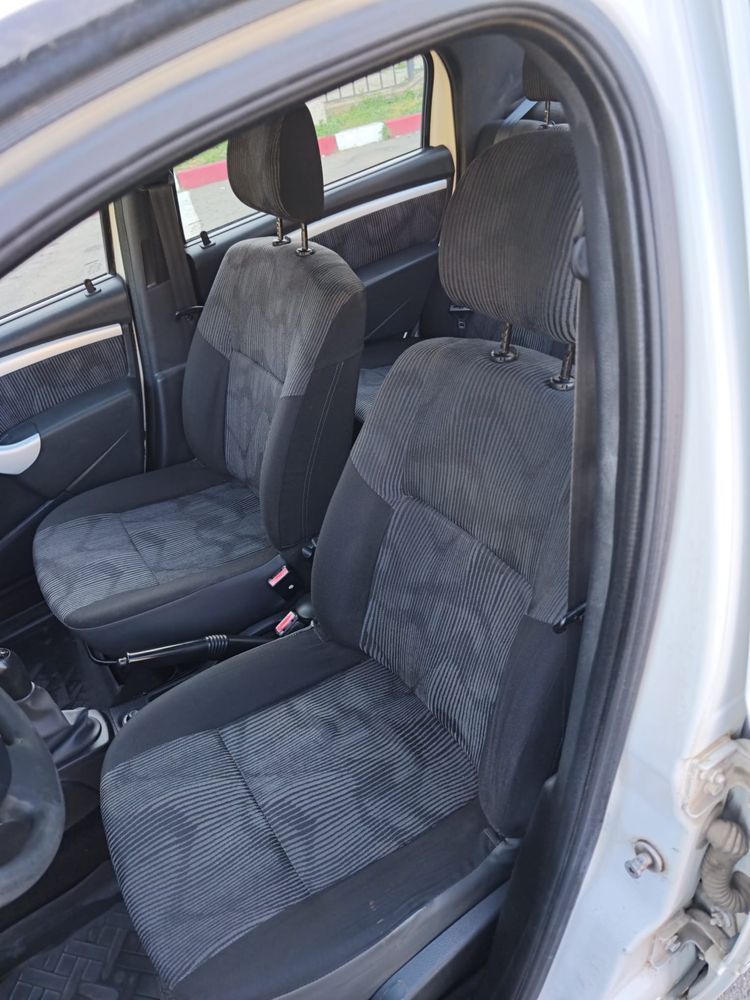 Dacia Logan Facelift 1.4 GPL