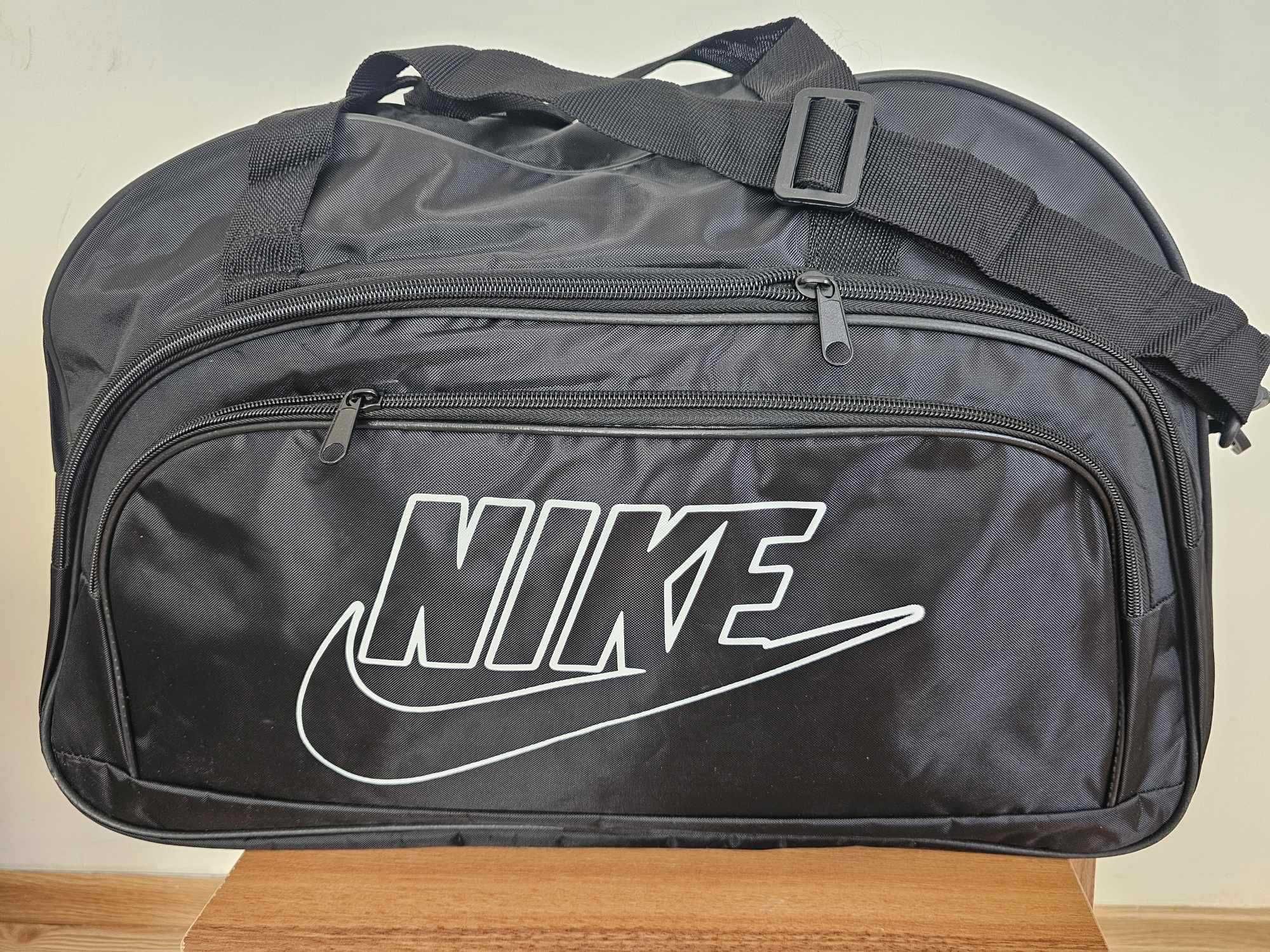 Сакове, чанти за багаж, удобни и функционални