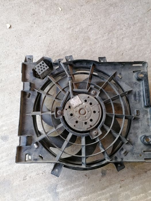 Electroventilator Opel astra h