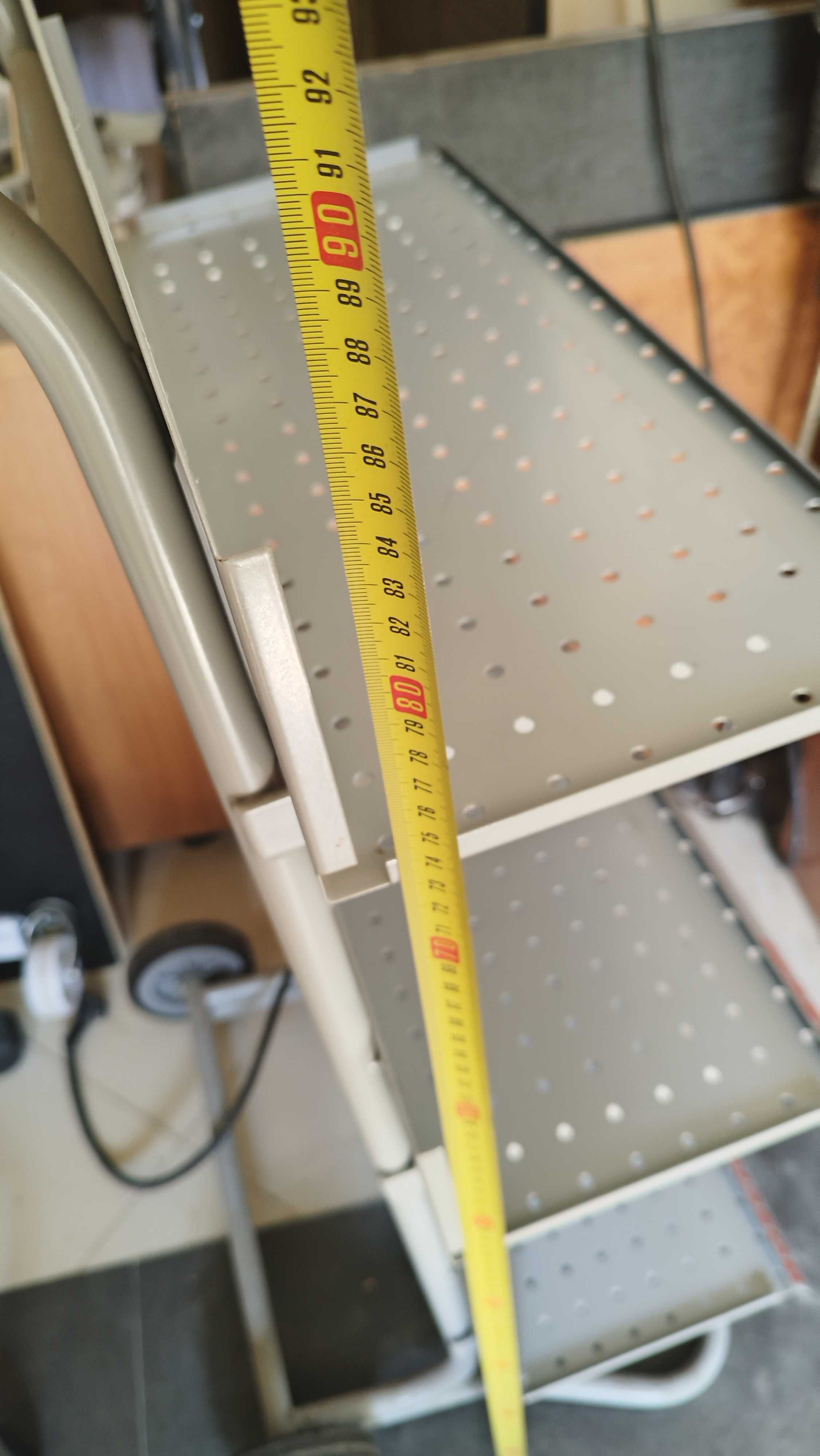 Метален стелаж с рафтове 120/50/20см сив  с колела
