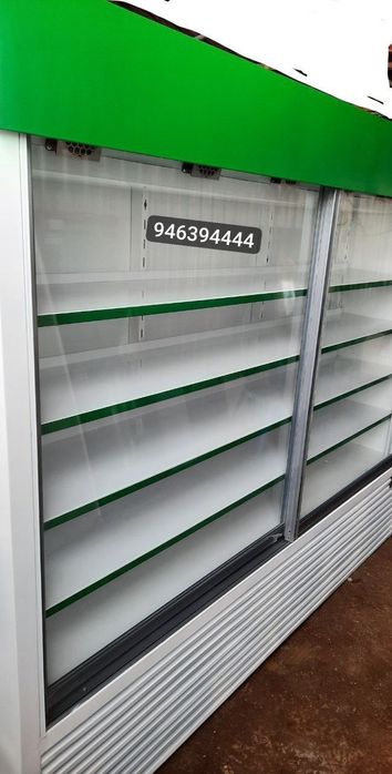 витрина холодильник