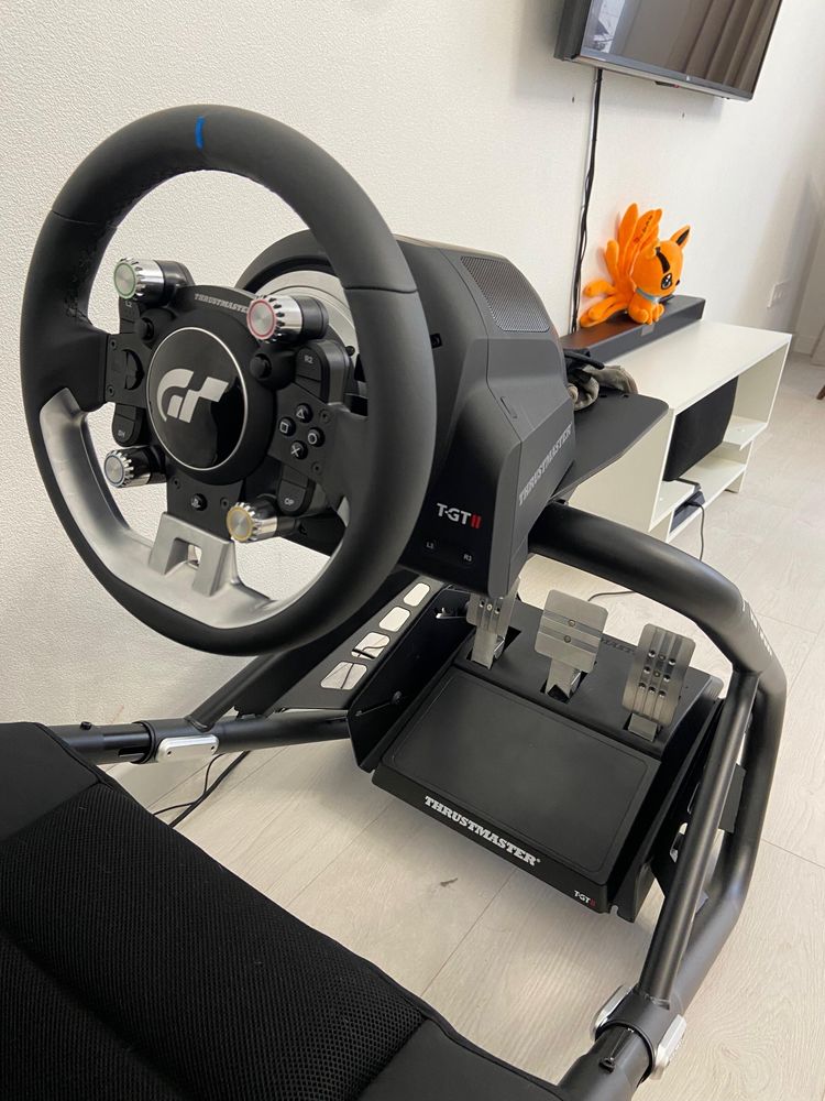 Кокпит для симрэйсинга Playseat Trophy
