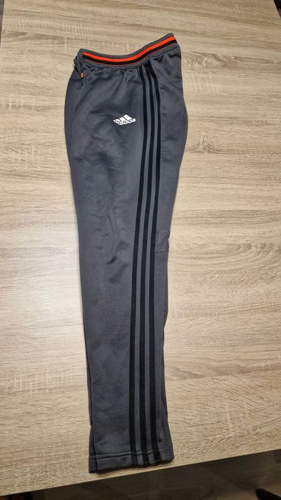 Долнище Adidas Bayern Munich