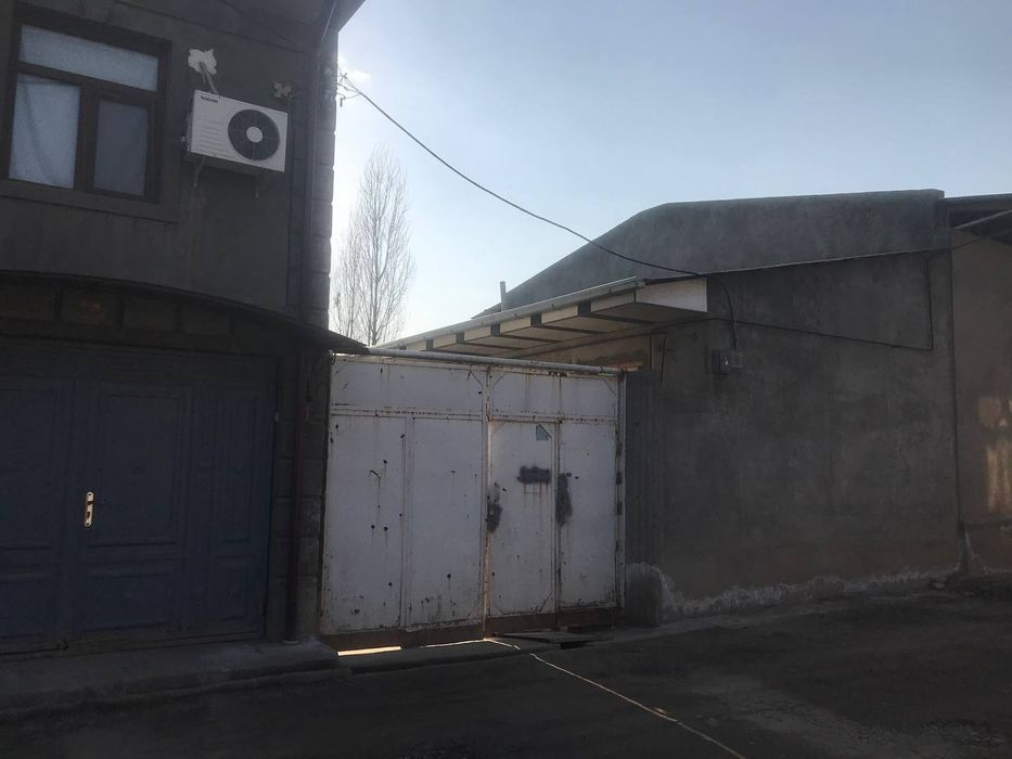 Назарбек репром Балки √1  дом 3.6 сот 2 ком  и подвал