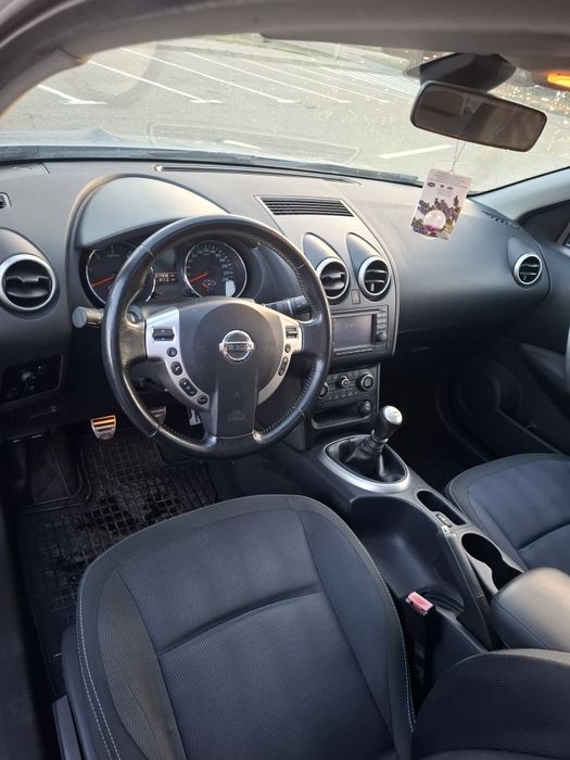 Nissan Qashqai +2. 1.5  Tekna DCi 110 cp
2010 fără DPF