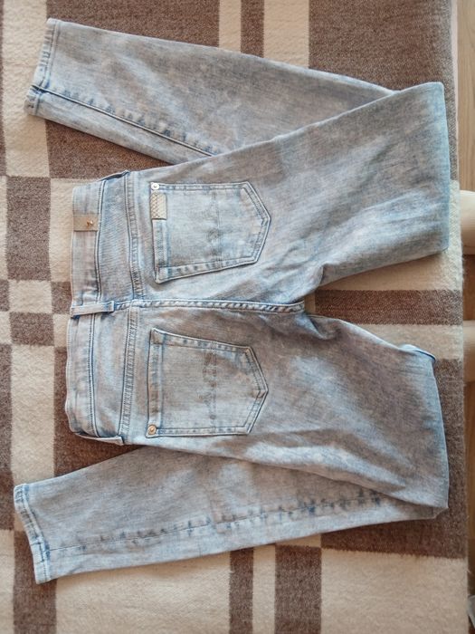 Детски дънки за 7,8,9,години