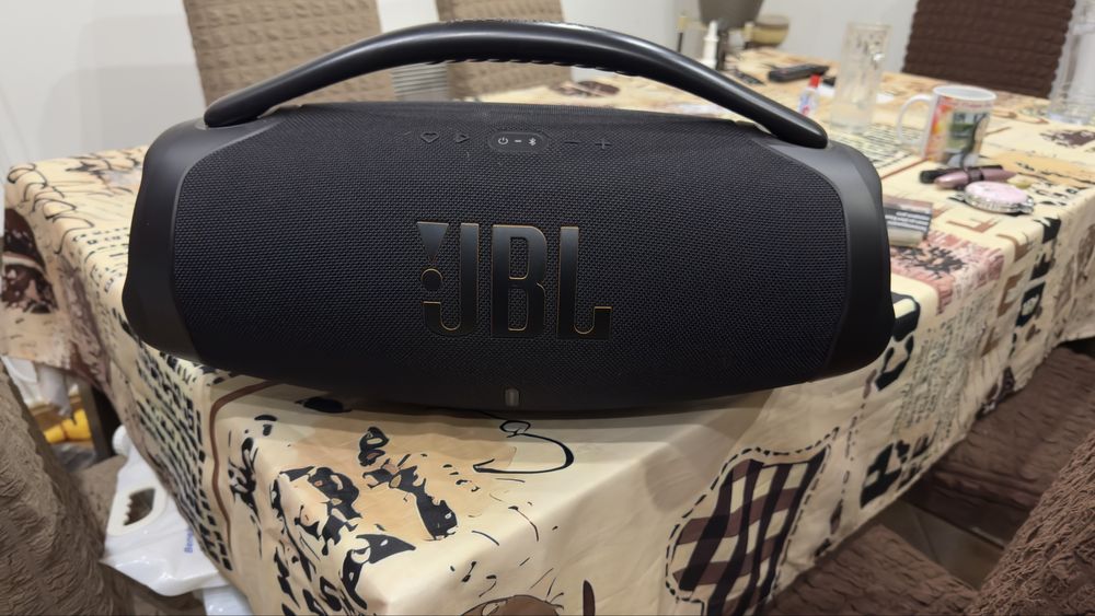 JBL Boombox 3 Wi - Fi edition