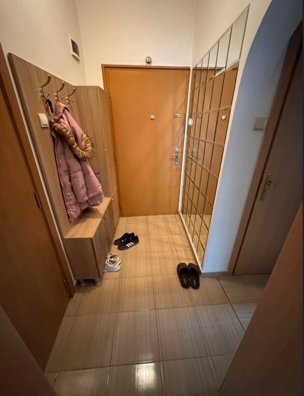 Дава се под наем Тристаен апартамент в София, Гео Милев - 68 кв.м за 750 € - Снимка #8