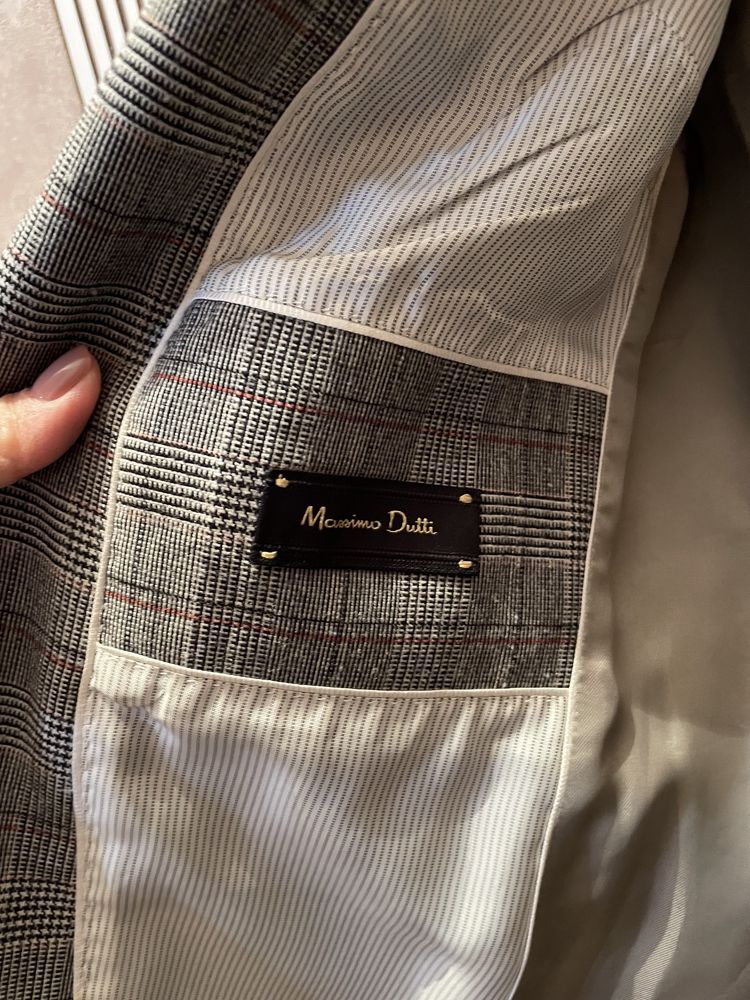 Продам пиджак женский Massimo Dutti
