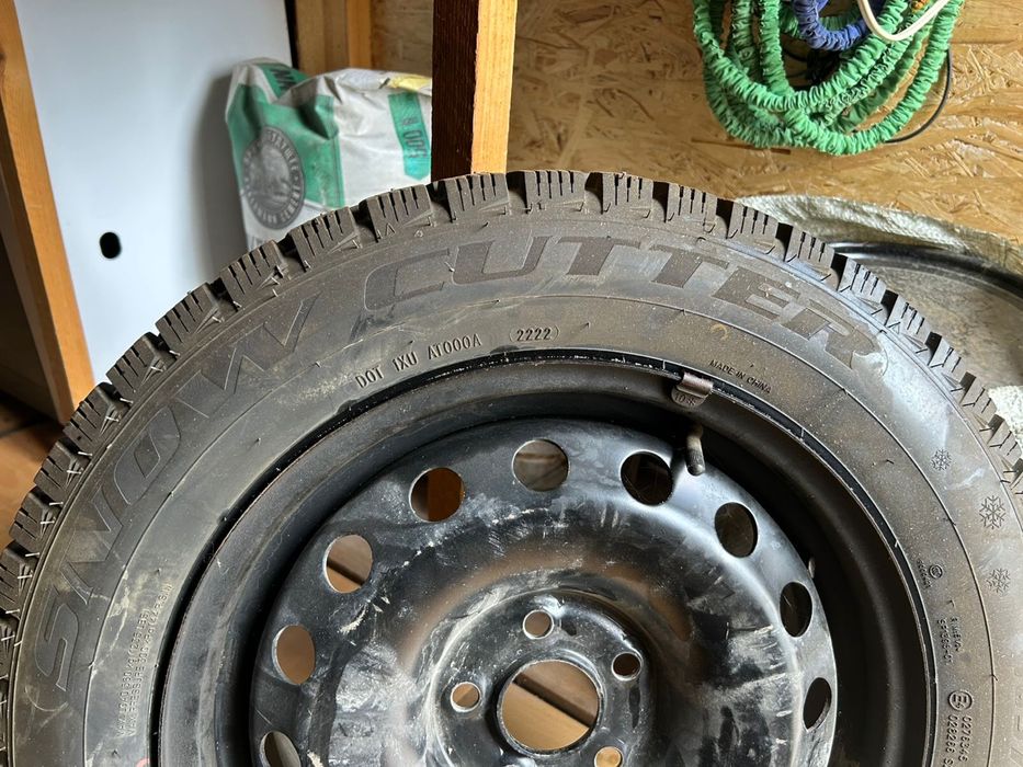 зимние шины комплект