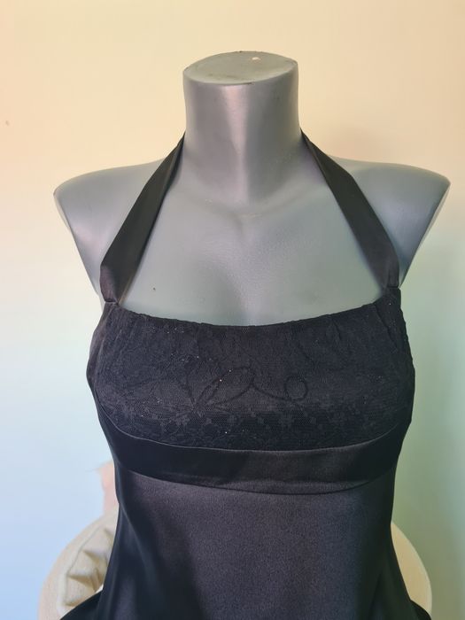 Rochie cu spatele gol