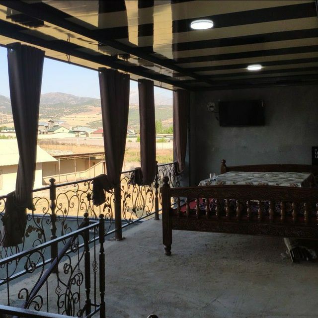 Dacha oqtash yon bagrida