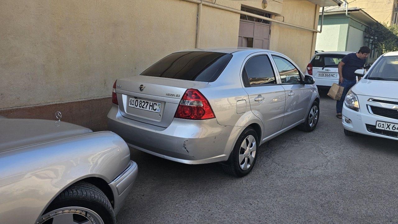 Nexsa 3 aftamat  2017 yil 217000km  metan gaz