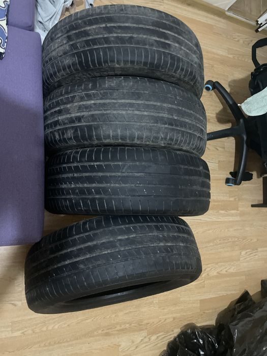 Продается летный резина размером R17