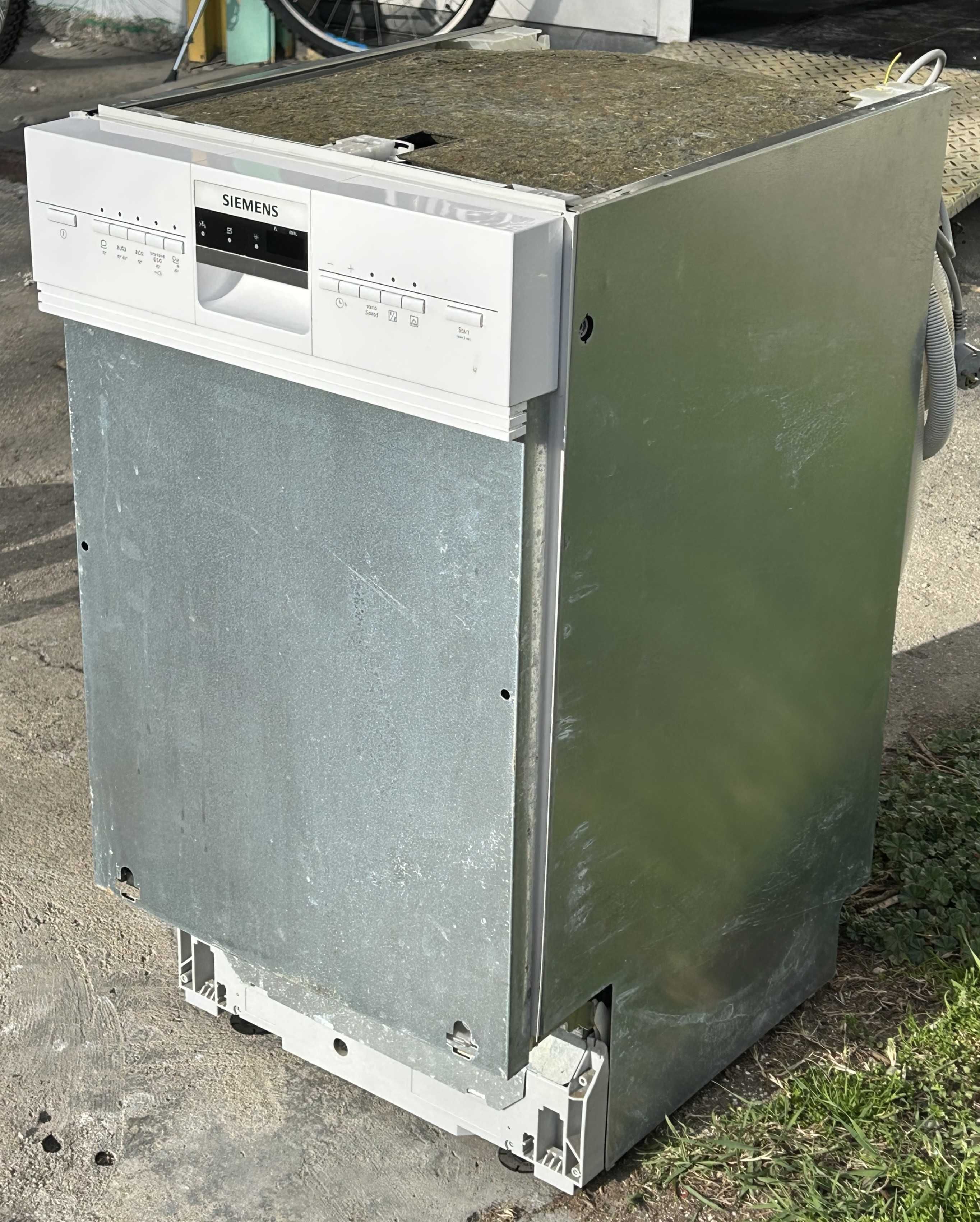 Съдомиялна Siemens 45 см за частично вграждане