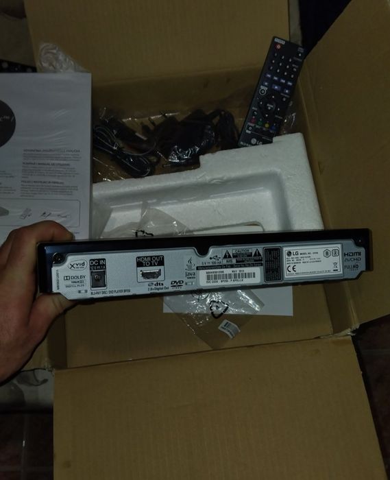 LG BP-250 Region free Blu-ray Player, Multi Region Smart 110