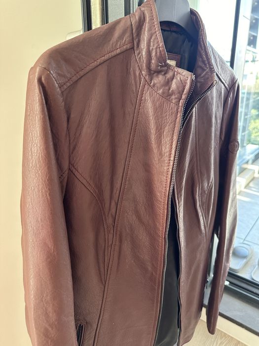 Дамско кожено яке