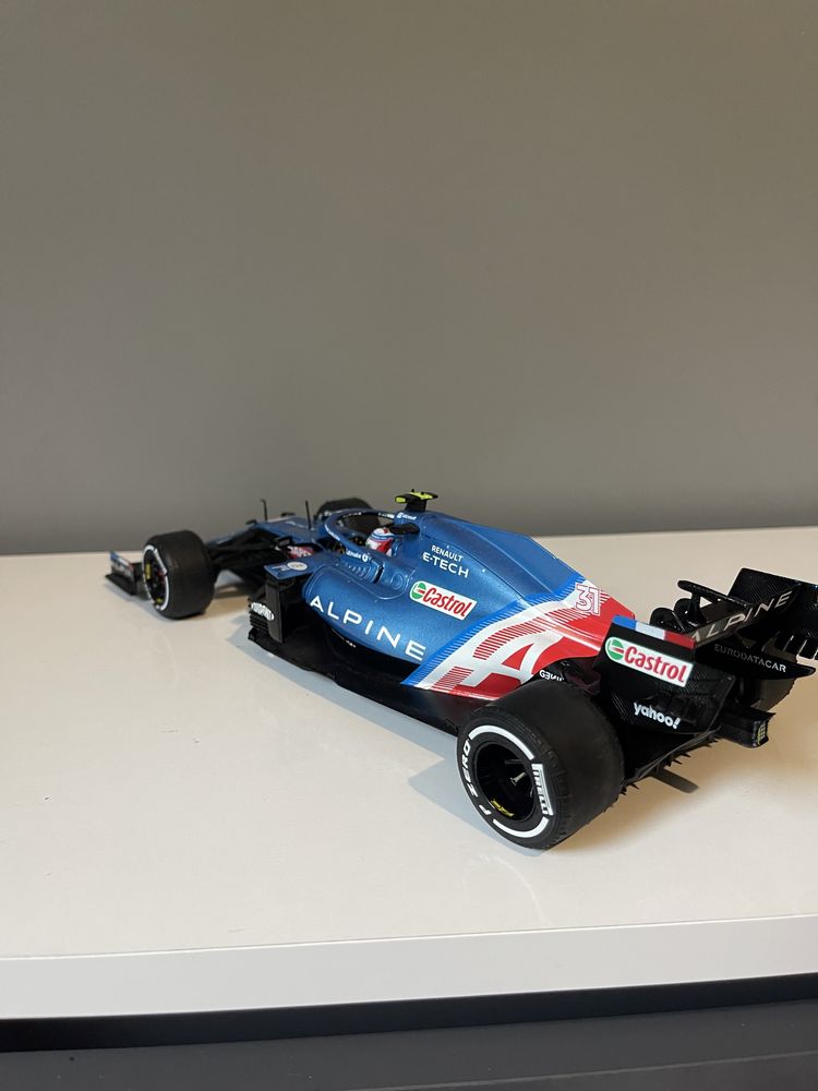 Alpine A521 F1 - Esteban Ocon 2021 1/18