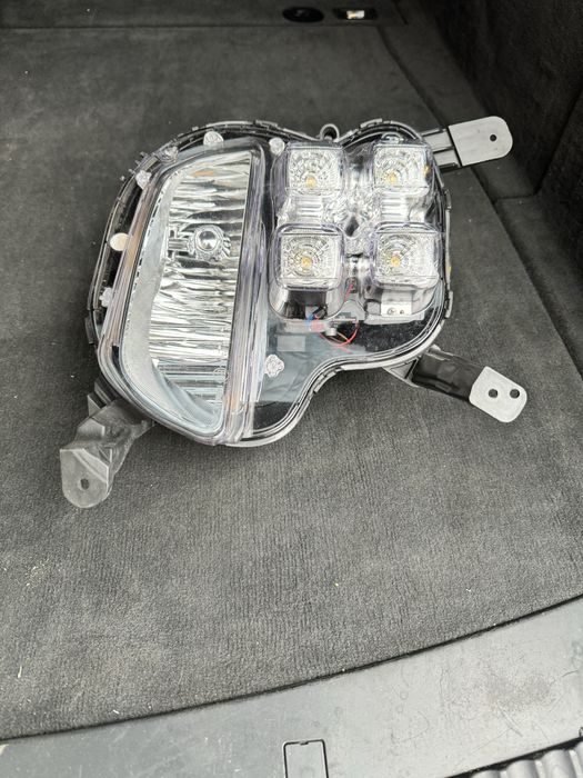 LED халоген за KIA CEED GT десен лед халоген