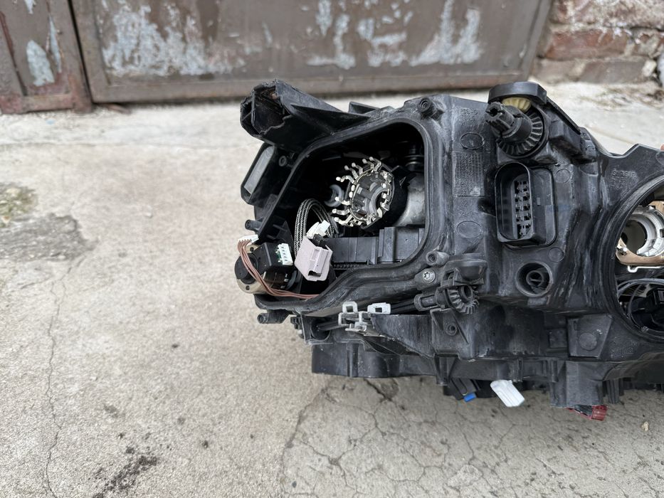 Ляв фар за Vw Golf 7 Xenon/ Фолксваген Голф 7